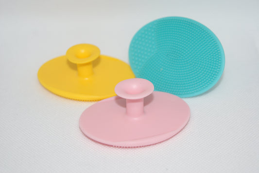 Silicone cradle cap massager head rubbing