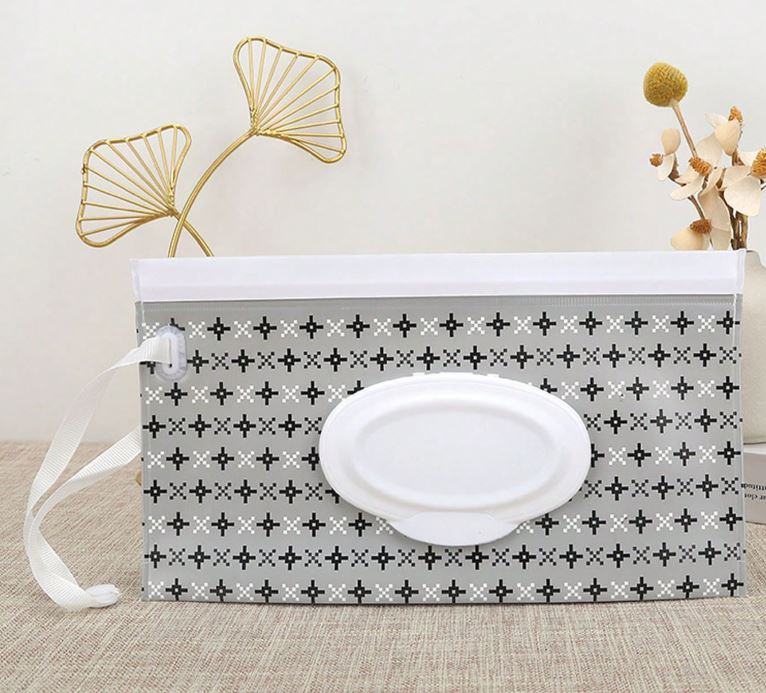 wet wipe pouch storage bag